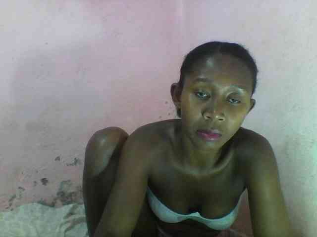 Natacha24 webcam