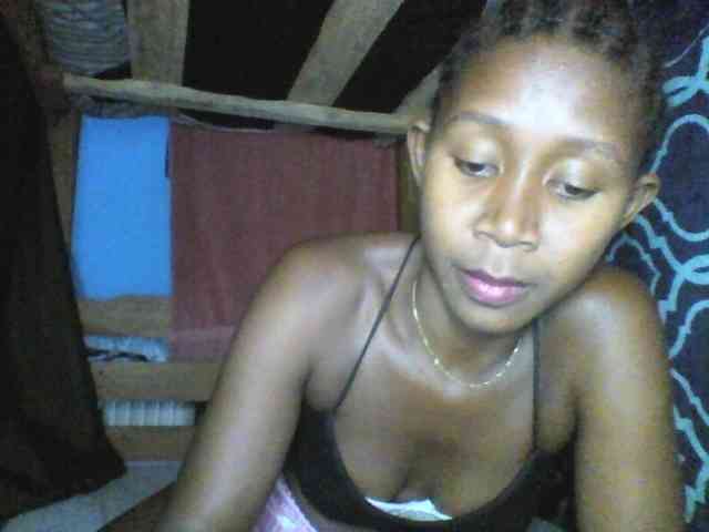 Natacha24 webcam