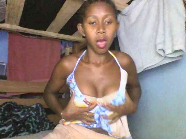 Natacha24 webcam