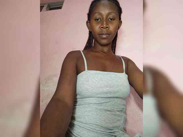Natacha24 webcam
