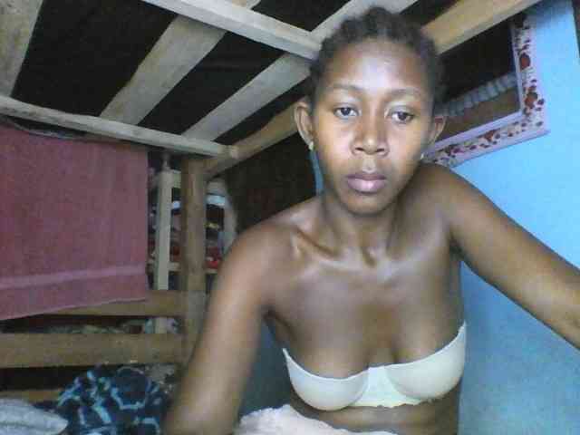 Natacha24 webcam