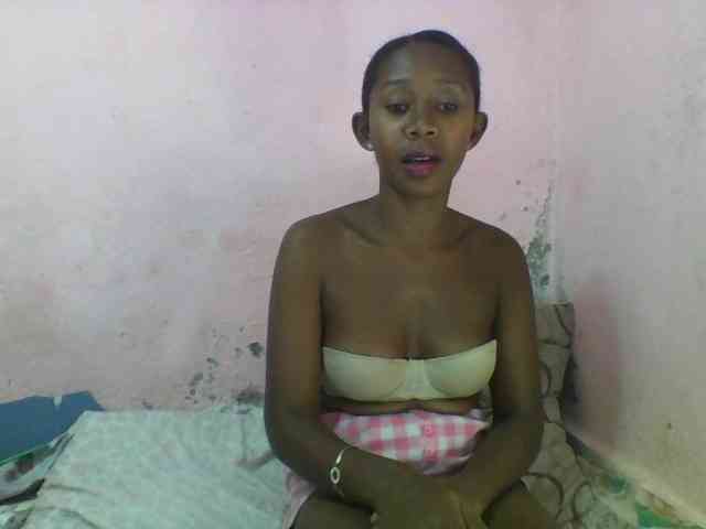 Natacha24 webcam