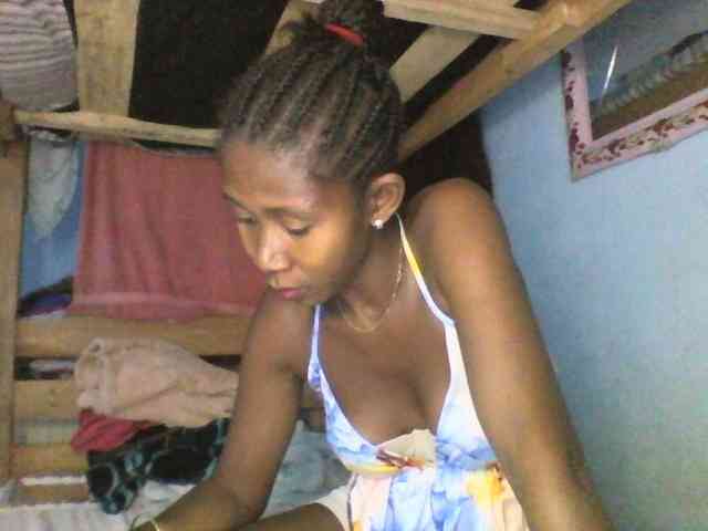 Natacha24 webcam