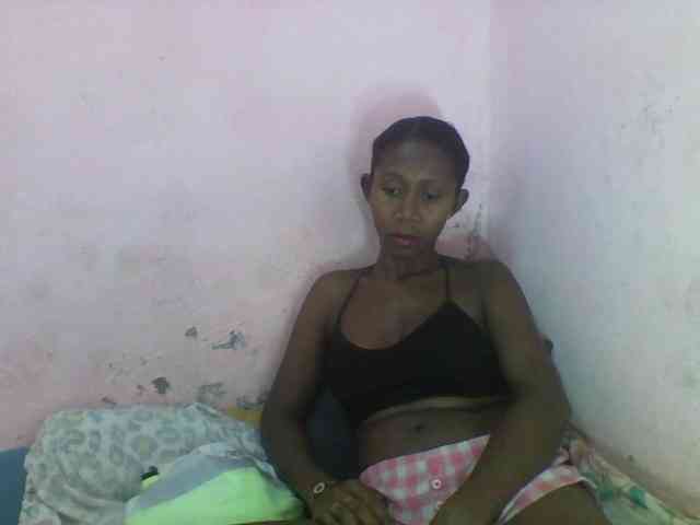 Natacha24 webcam