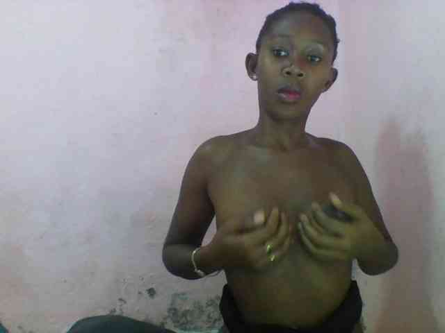 Natacha24 webcam