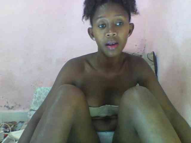 Natacha24 webcam