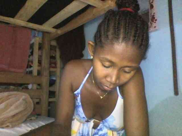 Natacha24 webcam
