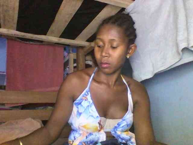 Natacha24 webcam