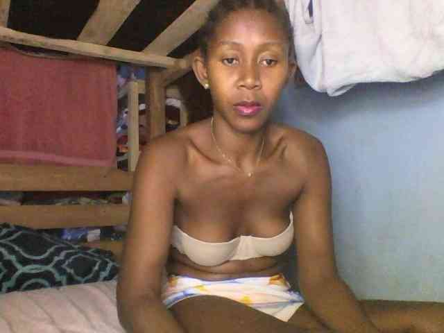 Natacha24 webcam