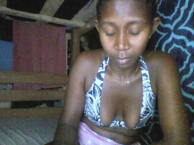 Natacha24 webcam