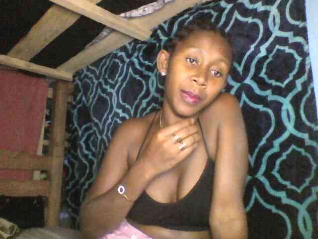 Natacha24 webcam