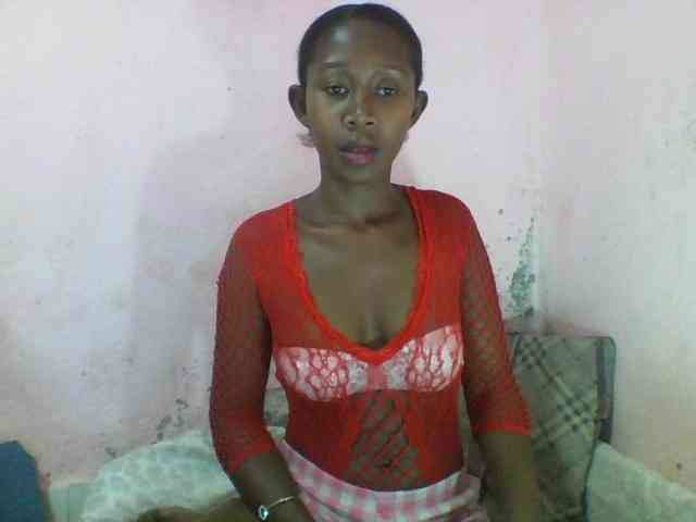 Natacha24 webcam