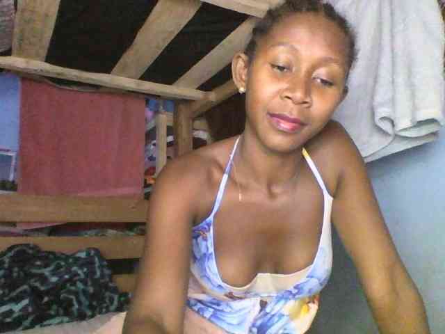 Natacha24 webcam