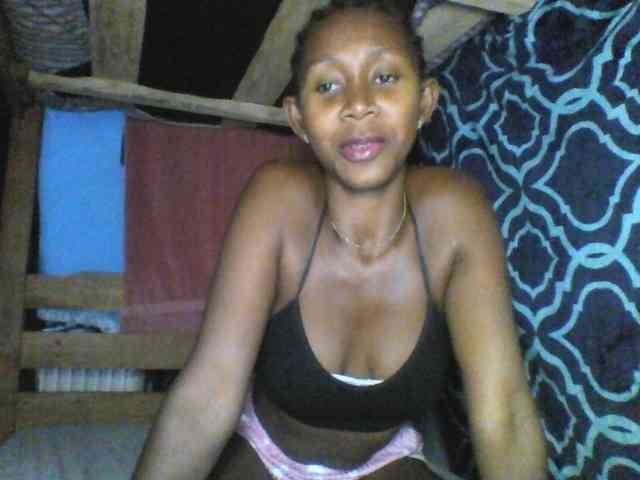 Natacha24 webcam
