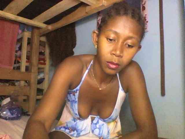 Natacha24 webcam