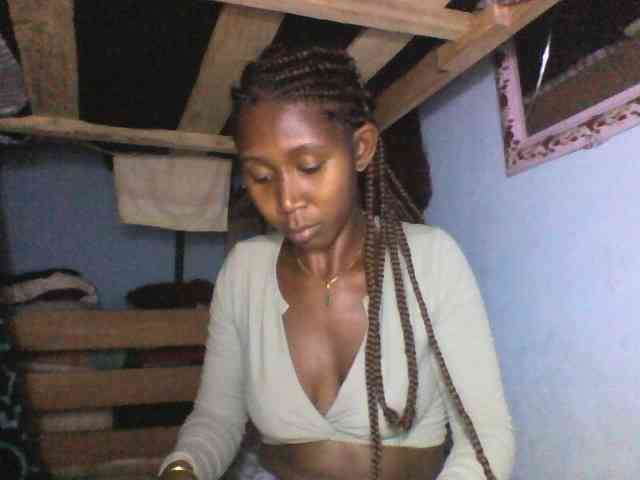 Natacha24 Live Webcam on BongaCams