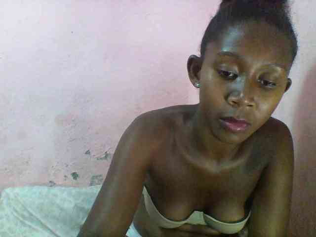 Natacha24 webcam