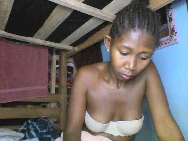 Natacha24 webcam