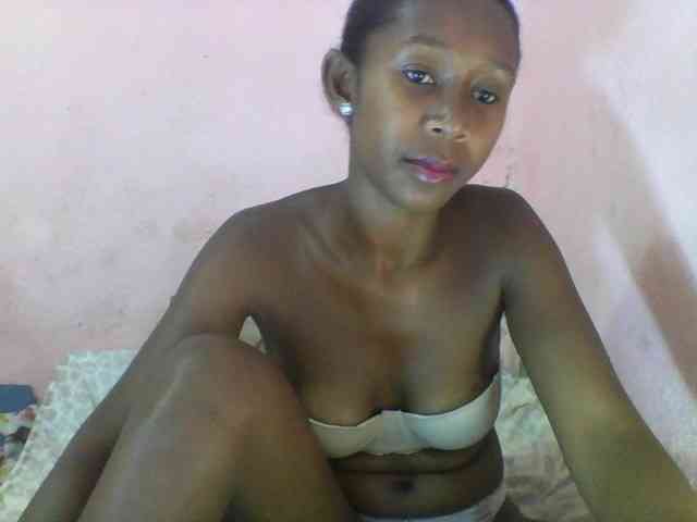 Natacha24 webcam