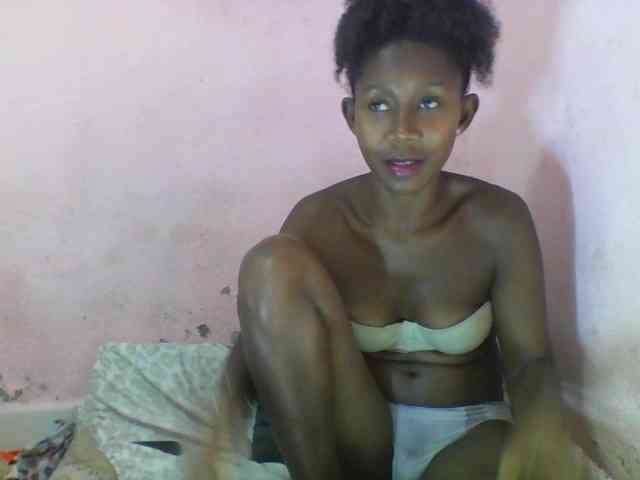 Natacha24 webcam
