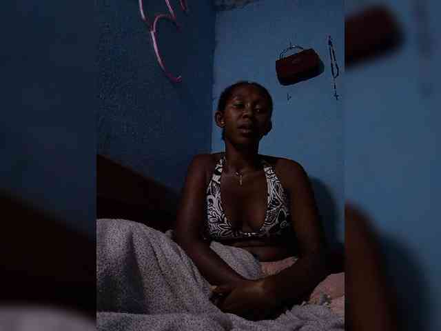 Natacha24 webcam