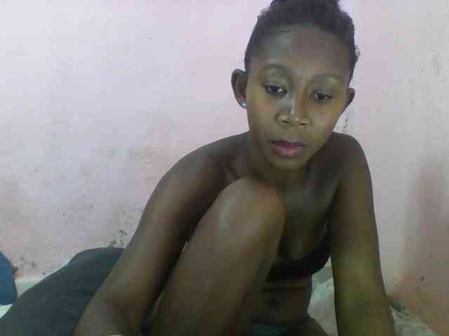 Natacha24 webcam