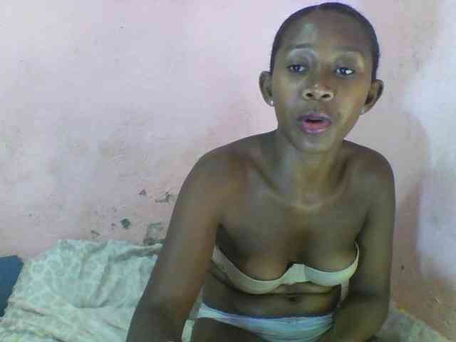 Natacha24 webcam