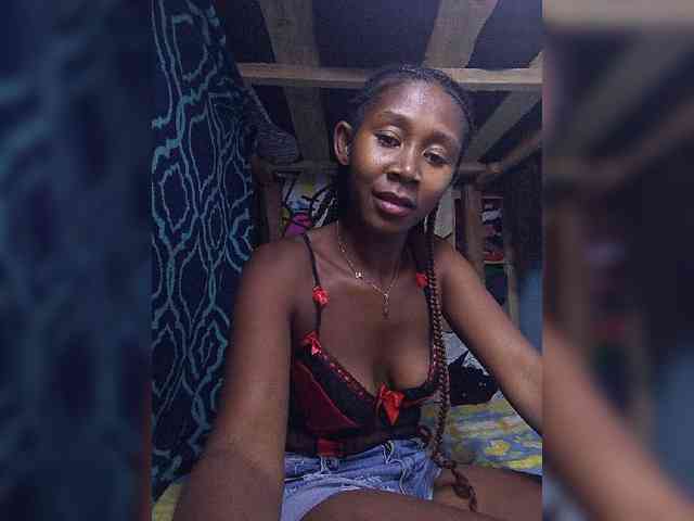 Natacha24 webcam