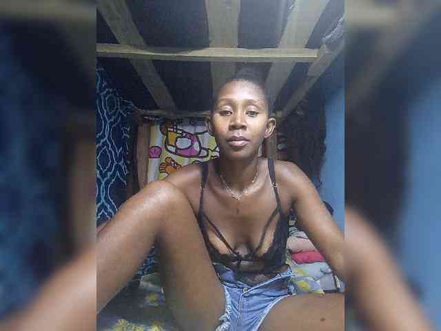 Natacha24 webcam