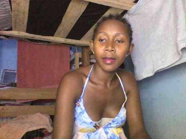 Natacha24 webcam