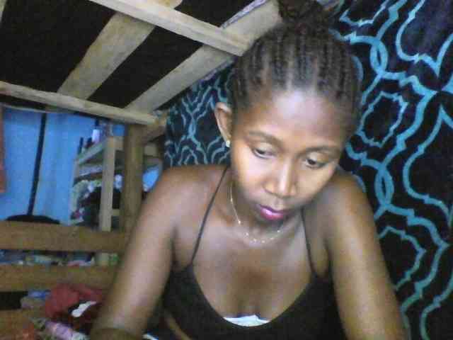 Natacha24 webcam