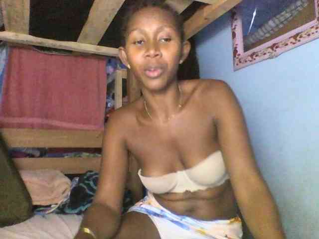 Natacha24 webcam