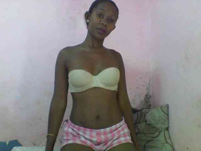 Natacha24 webcam