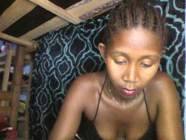 Natacha24 webcam