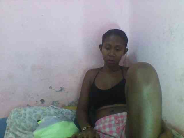 Natacha24 webcam
