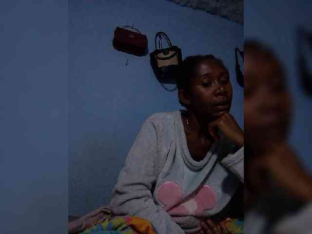 Natacha24 webcam