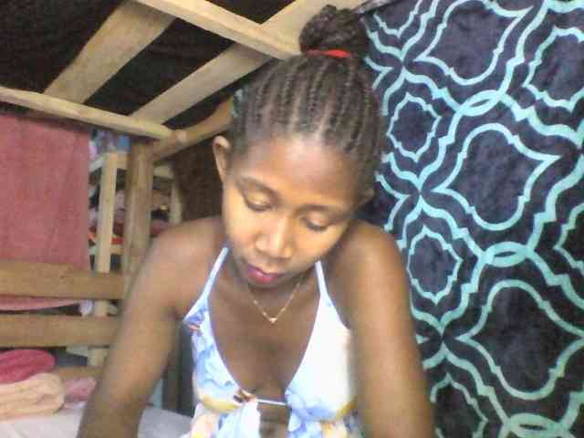 Natacha24 webcam
