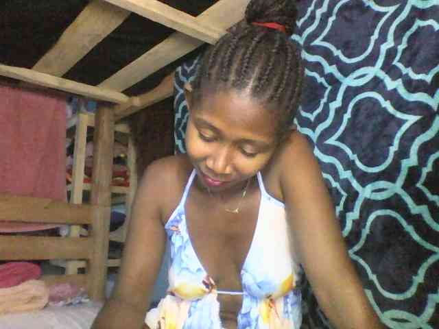 Natacha24 webcam