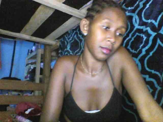 Natacha24 webcam