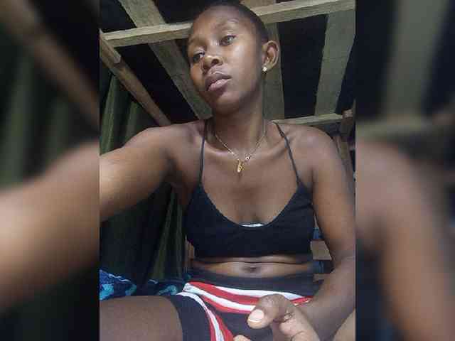 Natacha24 webcam