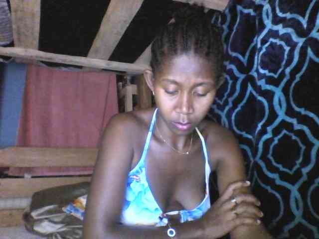 Natacha24 webcam