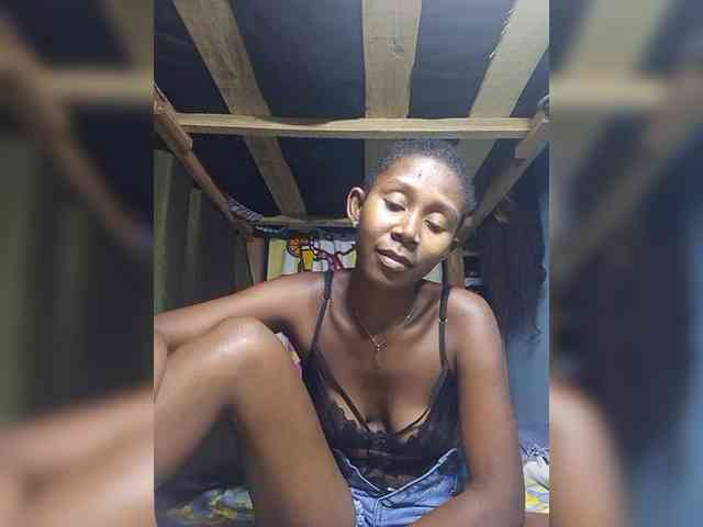 Natacha24 webcam