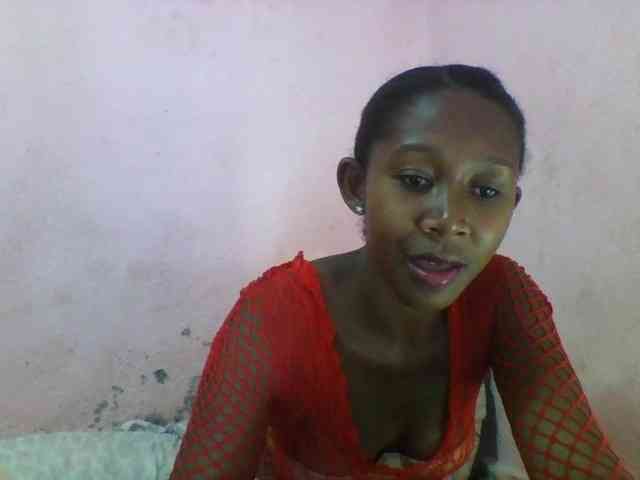 Natacha24 webcam