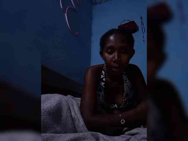 Natacha24 webcam