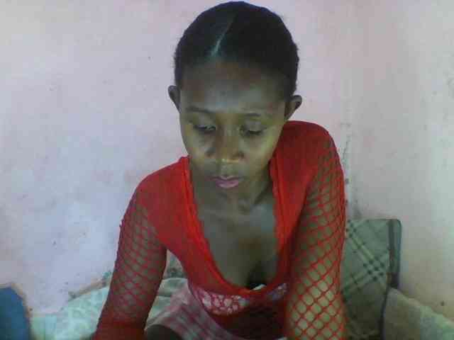 Natacha24 webcam