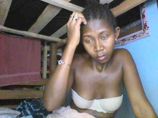 Natacha24 webcam