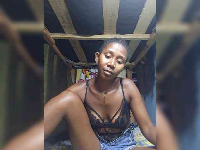 Natacha24 webcam