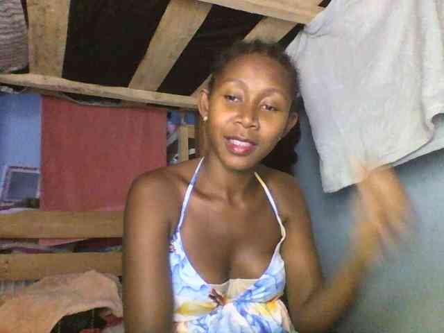 Natacha24 webcam