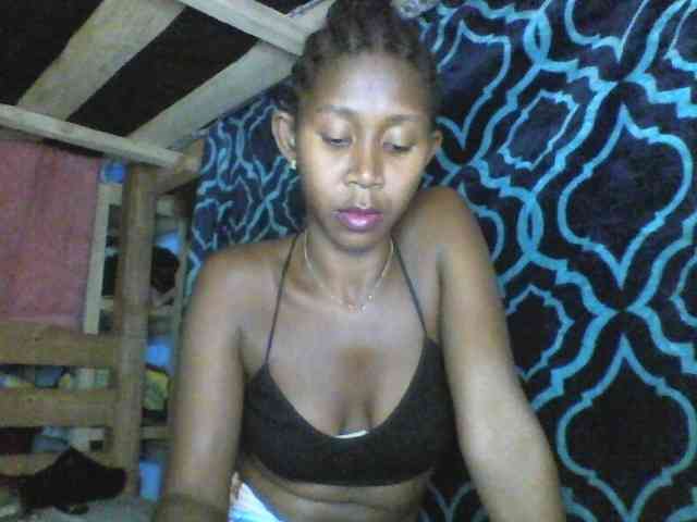 Natacha24 webcam