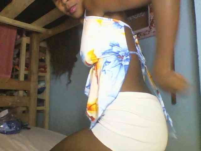 Natacha24 webcam